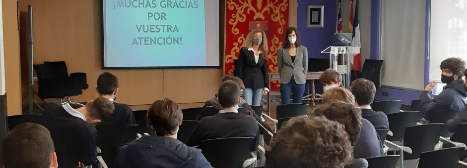 El COF con los segundos de Bachillerato del centro Montearagón (educación afectivo sexual)