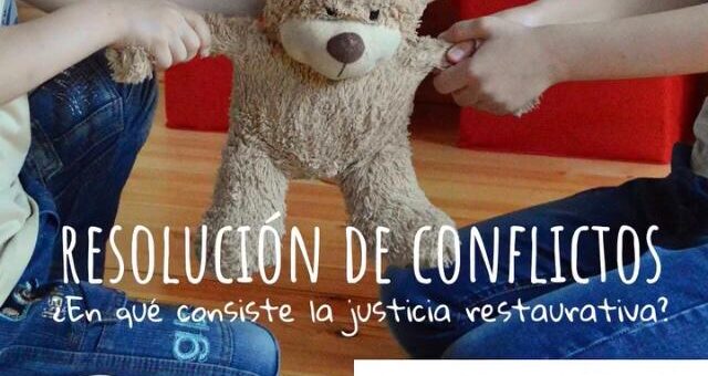 En escuela de padres del colegio Santo Domingo de Silos…